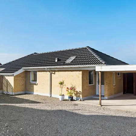 In With Kitchen Holiday home